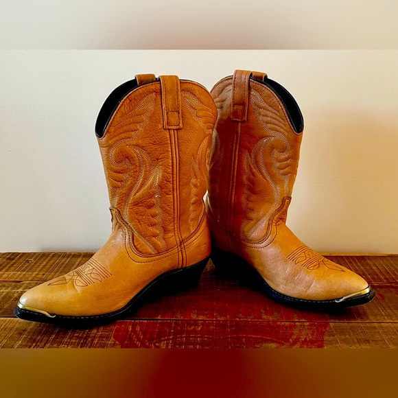 Vintage Inspired Leather Cowboy Boots❤️🏜️🌵 - Picture 6 of 11